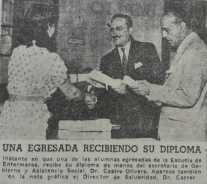 Foto  N° 1: Primera entrega de Diploma (1944). 