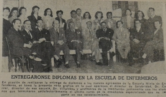 Foto  N° 2: Entrega de Diplomas (1945) 